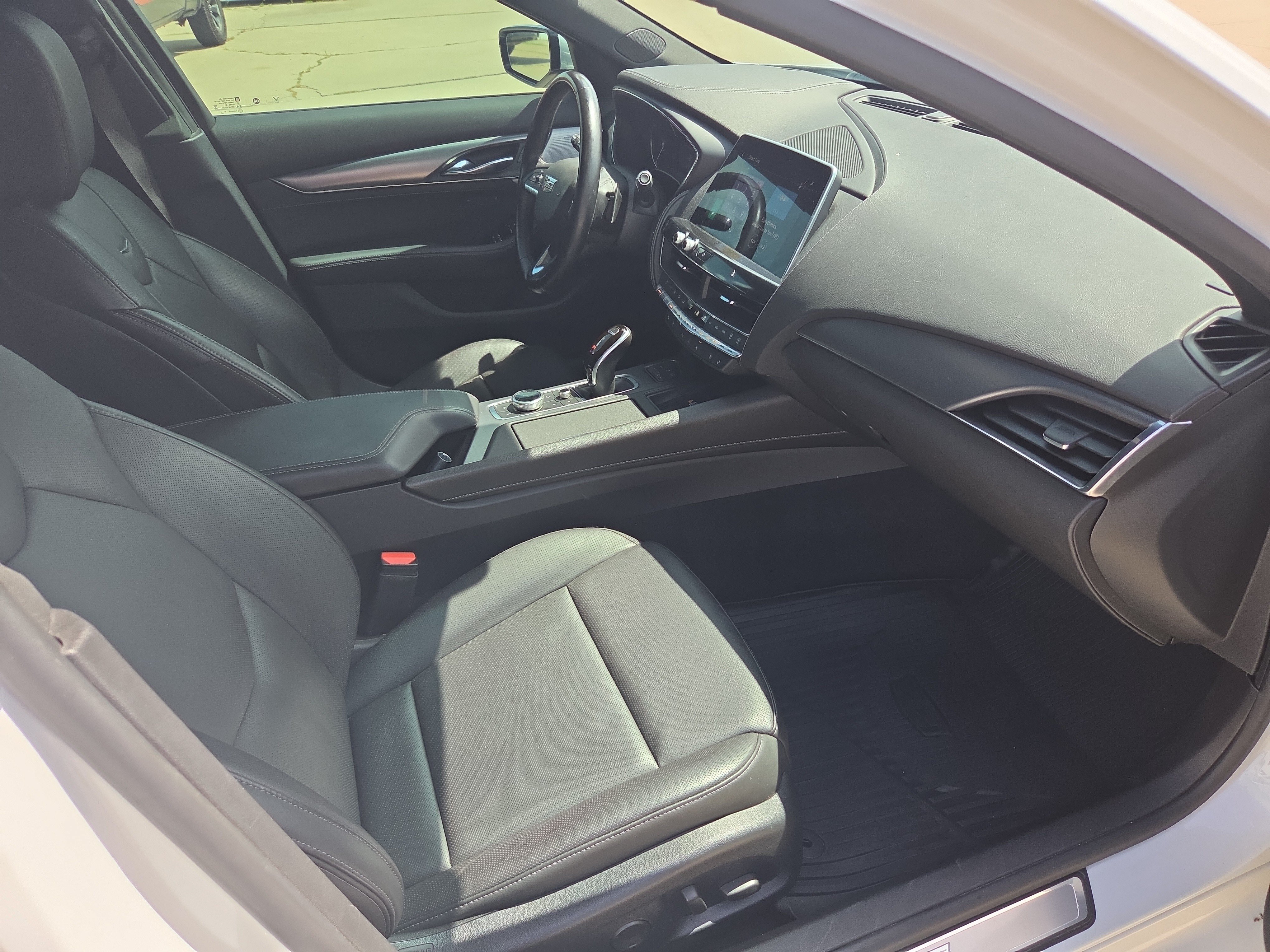 Used 2021 Cadillac CT5 Premium Luxury RWD image 9
