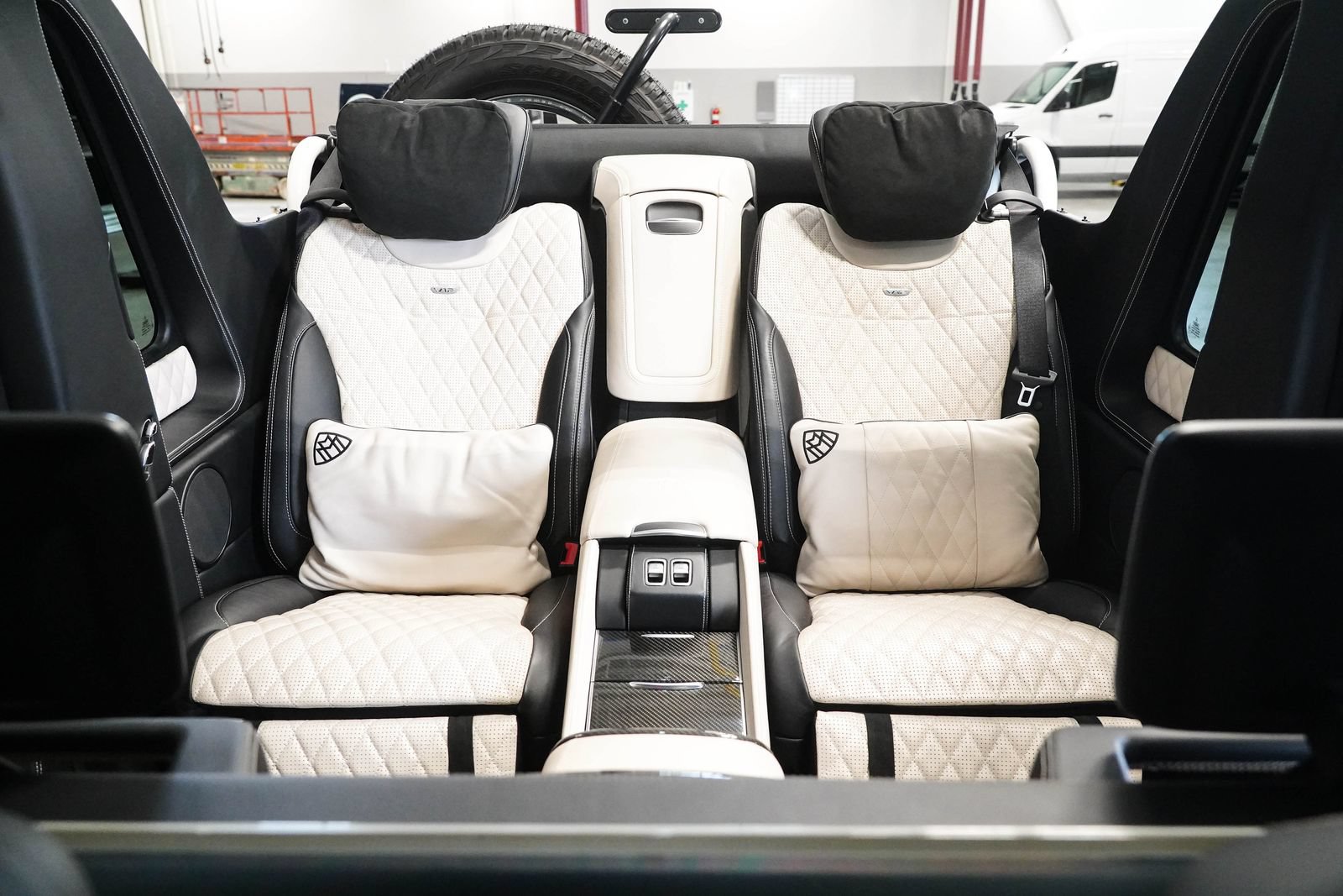 Used 2018 Mercedes-Benz Other Mercedes-Benz Models image 23