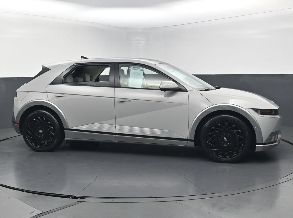 Used 2023 Hyundai Ioniq 5 Limited AWD/4WD image 7