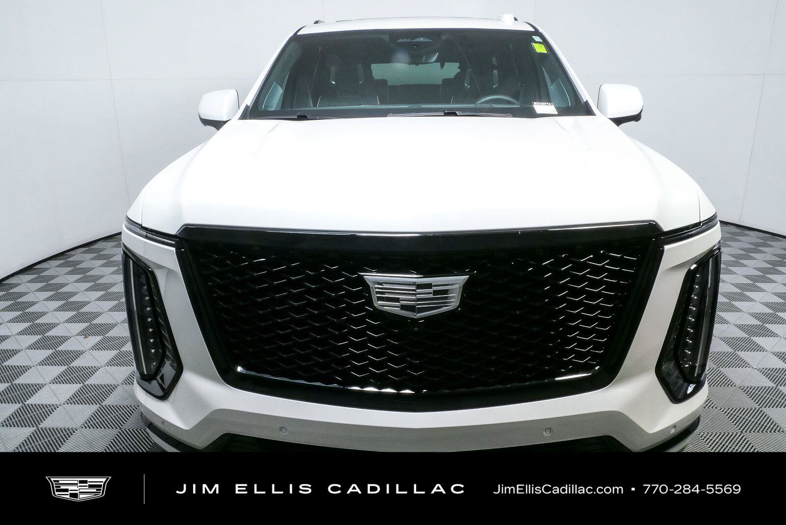 Used 2025 Cadillac Escalade Sport Platinum w/ LPO, ONYX Package AWD/4WD image 39