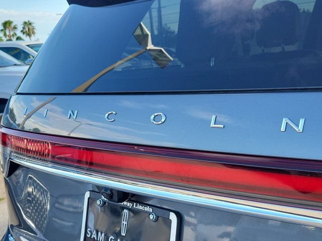 Certified 2023 Lincoln Aviator Reserve w/ Elements Package Plus RWD image 7