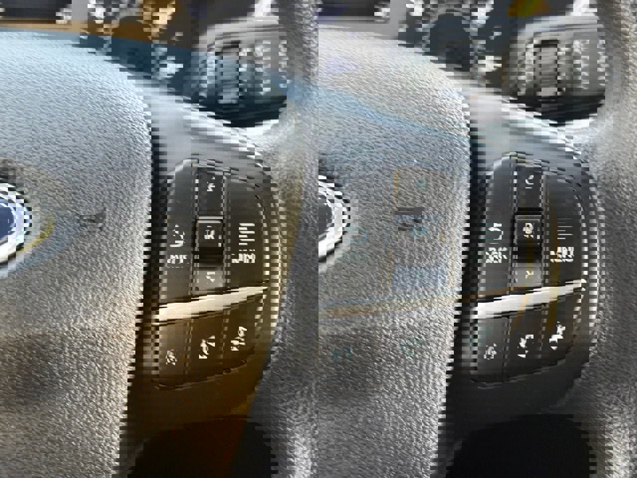 Used 2022 Ford Escape SE FWD image 10