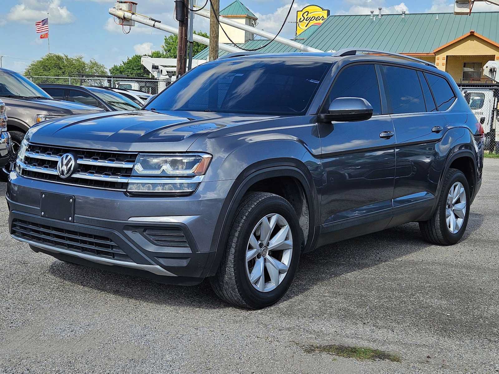 Used 2018 Volkswagen Atlas Launch Edition AWD/4WD image 8