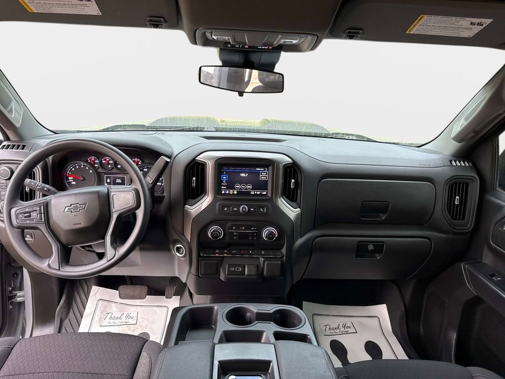 Used 2025 Chevrolet Silverado 1500 Custom Trail Boss w/ LPO, Dark Essentials Package AWD/4WD image 17