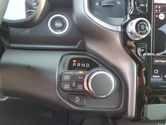 New 2026 RAM 1500 Big Horn AWD/4WD image 21