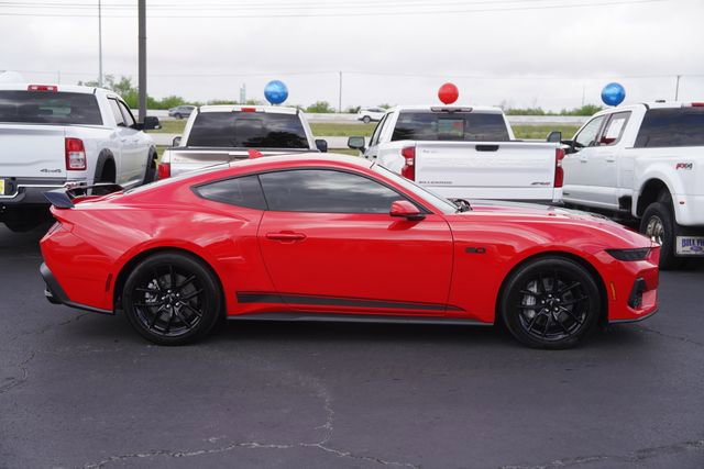 Used 2025 Ford Mustang GT image 5