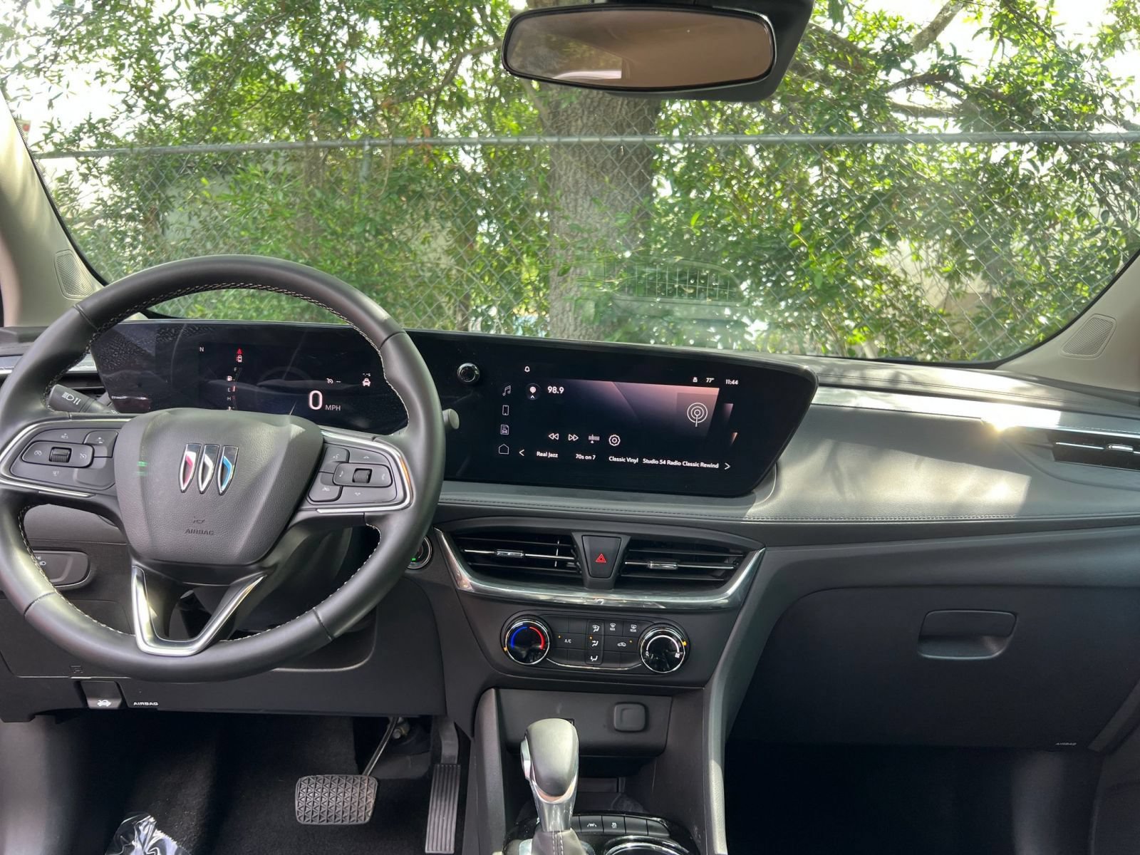 Used 2025 Buick Encore GX Preferred FWD image 32