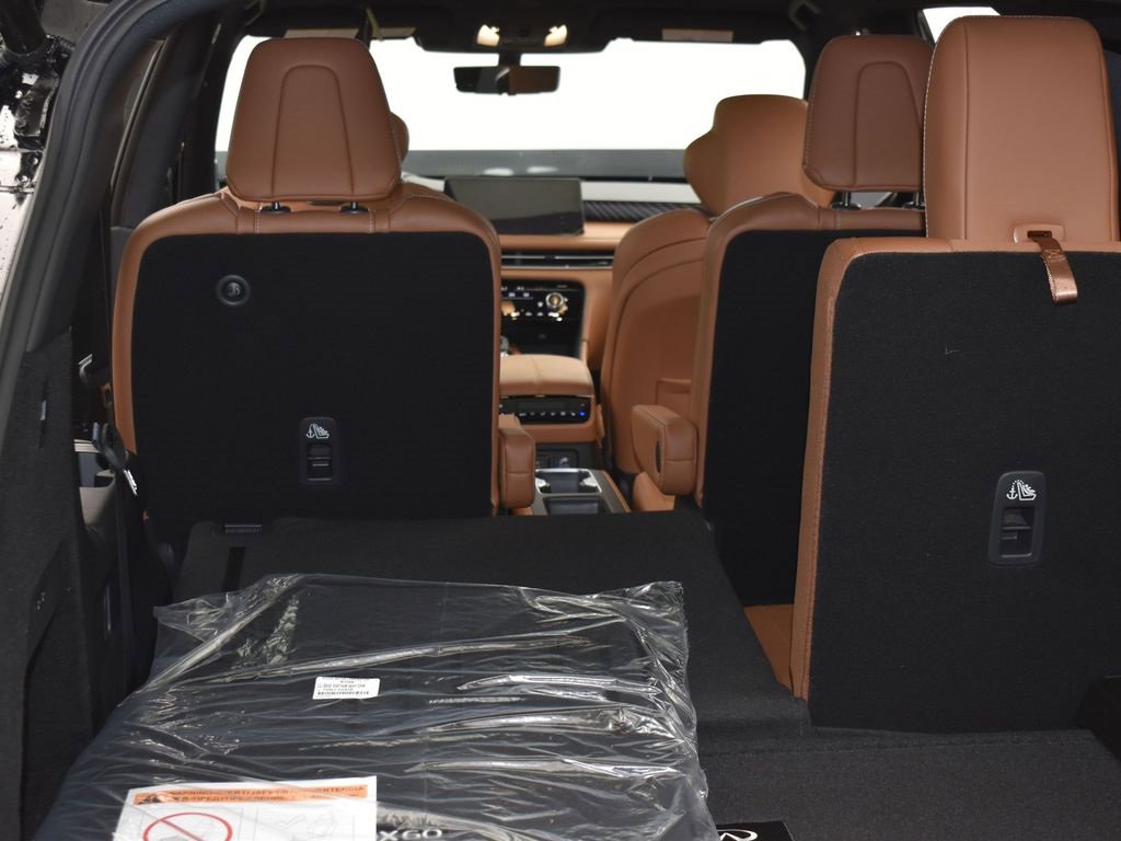 New 2026 INFINITI QX60 Autograph w/ Dark Cargo Package image 23