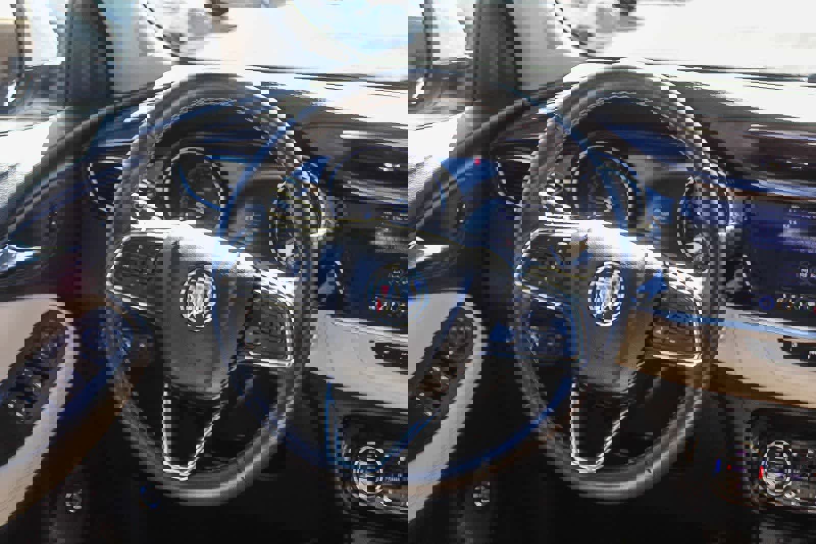 Used 2023 Buick Encore GX Select image 21