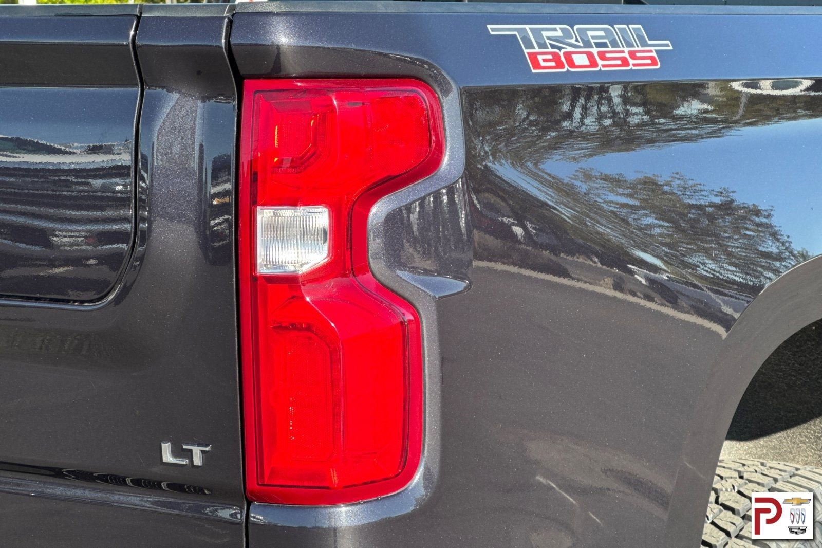 Certified 2022 Chevrolet Silverado 1500 LT Trail Boss w/ LT Trail Boss Premium Package AWD/4WD image 33