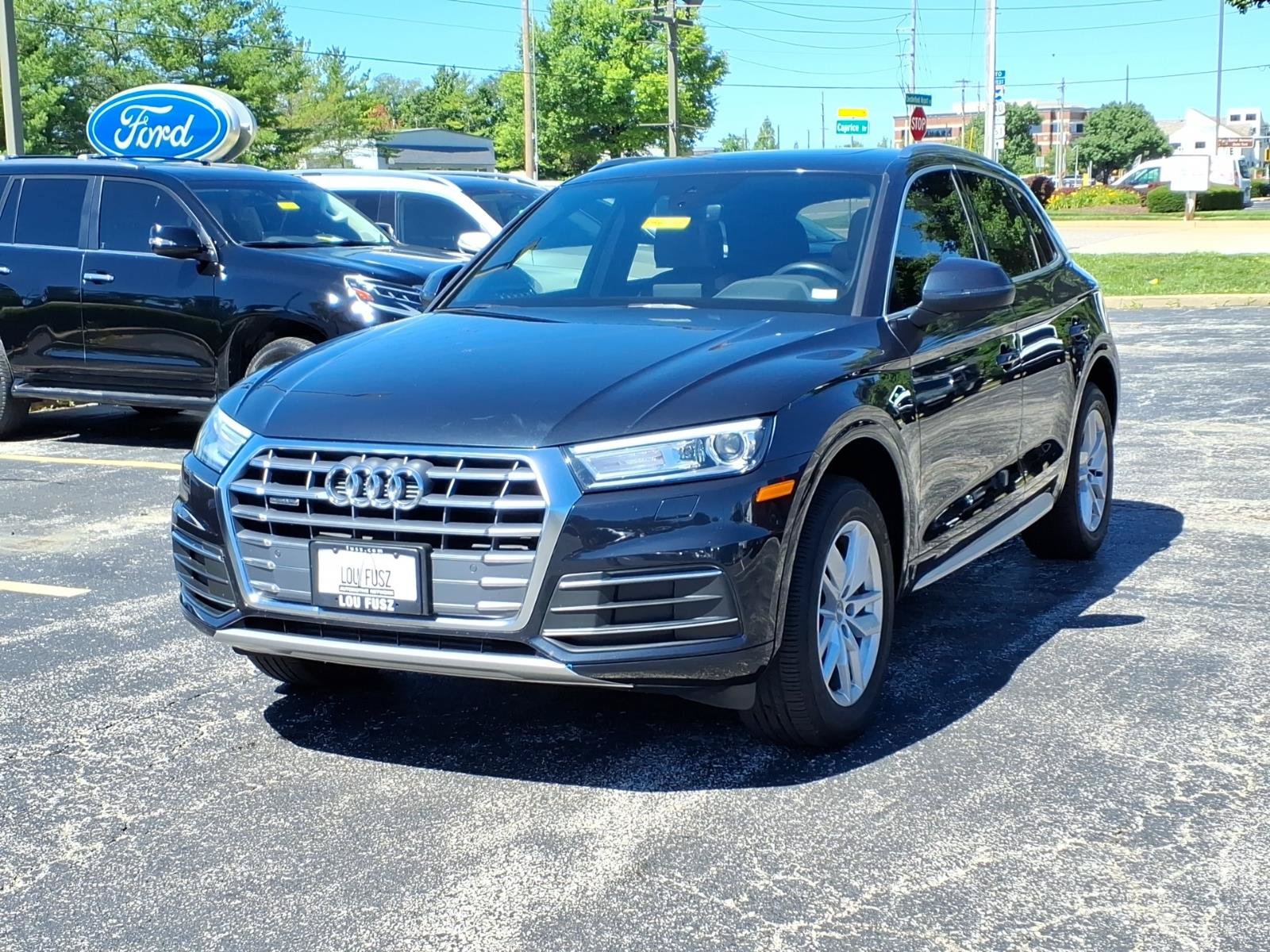 Used 2020 Audi Q5 2.0T Premium w/ Convenience Package AWD/4WD image 3