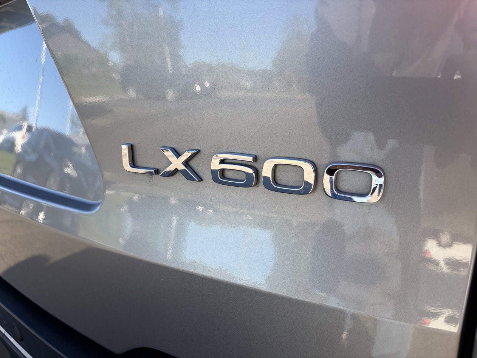 Used 2024 Lexus LX 600 F Sport AWD/4WD image 33