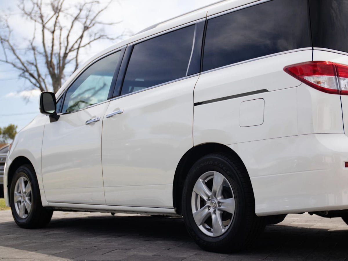 Used 2017 Nissan Quest SV FWD image 8