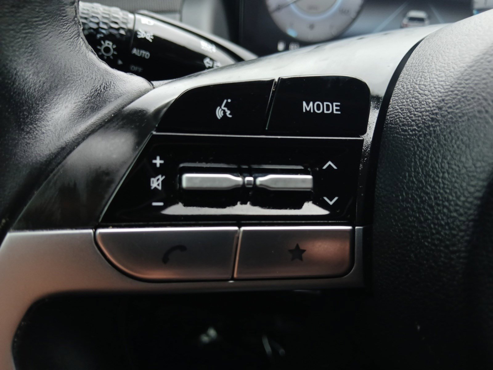 Used 2023 Hyundai Tucson SEL w/ Convenience Package image 17