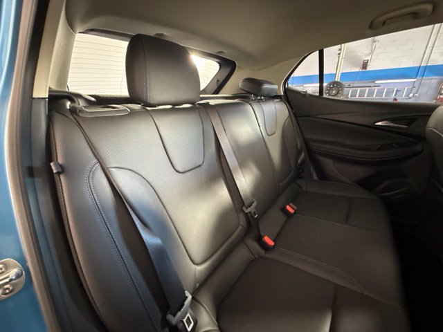 Used 2025 Buick Encore GX Sport Touring FWD image 28