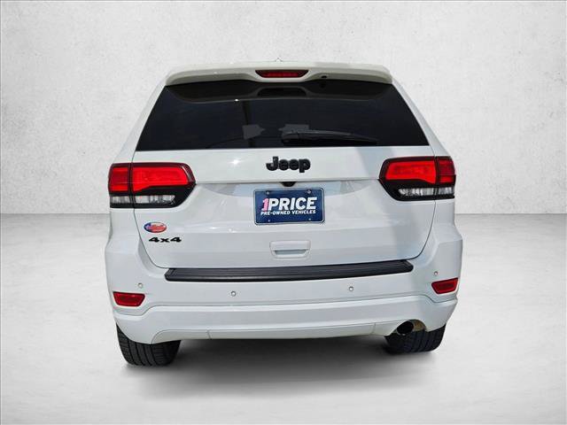 Used 2021 Jeep Grand Cherokee Laredo X AWD/4WD image 6
