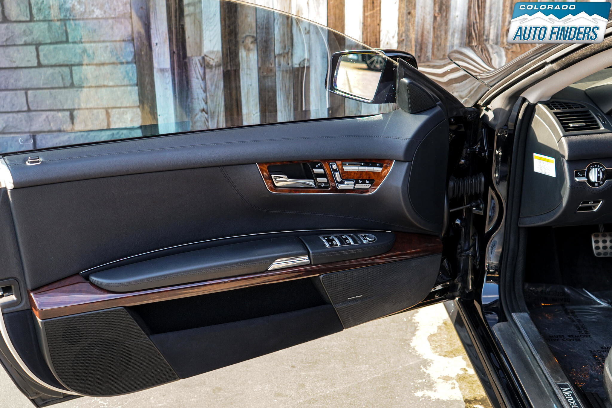 Used 2012 Mercedes-Benz CL 550 4MATIC image 10