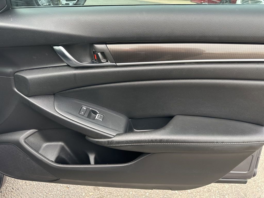 Used 2020 Honda Accord Sport image 31