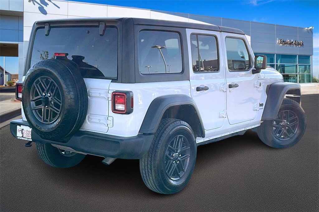 Used 2024 Jeep Wrangler Sport S image 2