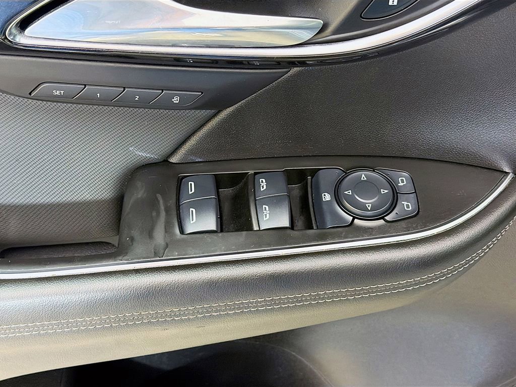 Used 2024 Buick Envision Preferred image 28