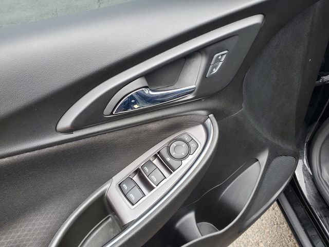 Used 2022 Chevrolet Malibu LT image 10