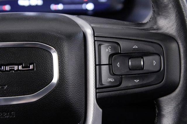 Used 2023 GMC Yukon Denali image 32