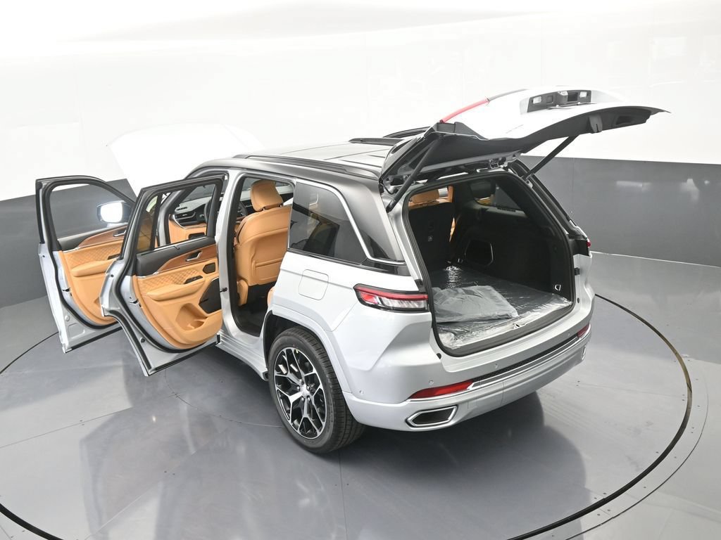 New 2025 Jeep Grand Cherokee Summit AWD/4WD image 77
