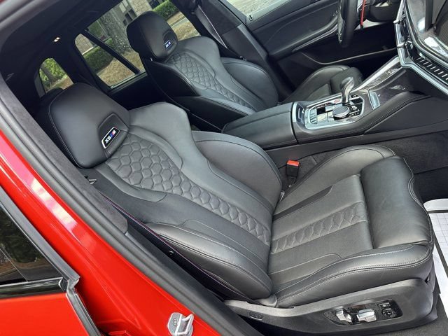 Used 2025 BMW X5 M Competition w/ Executive Package AWD/4WD image 31