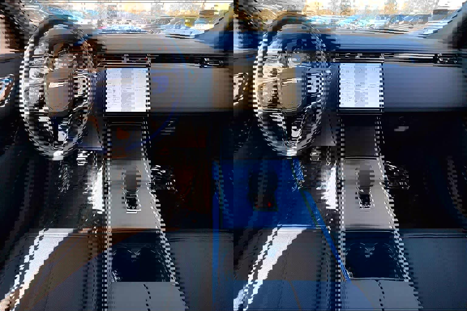 New 2026 Land Rover Range Rover Velar Dynamic SE image 7