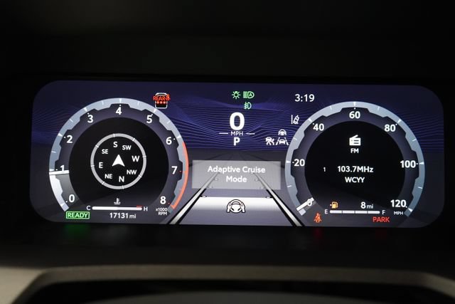 Used 2025 Toyota 4Runner Trailhunter AWD/4WD image 25