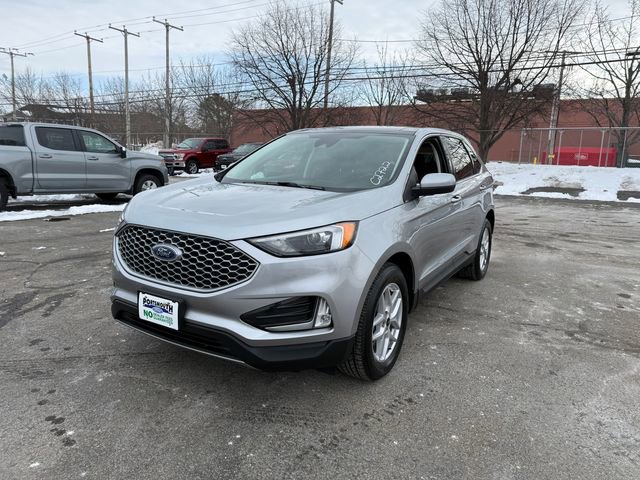 Used 2024 Ford Edge SEL w/ Convenience Package image 14