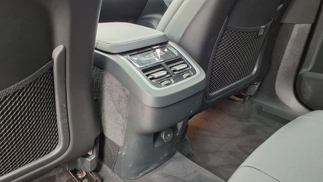 Certified 2024 Volvo XC90 B6 Plus image 22