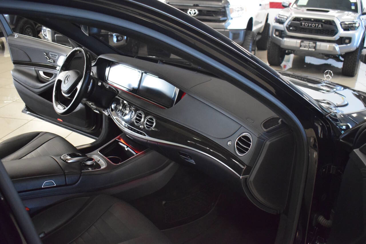 Used 2015 Mercedes-Benz S 550 Sedan image 23