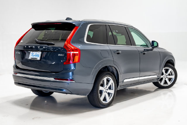 Used 2024 Volvo XC90 B5 Core AWD/4WD image 30