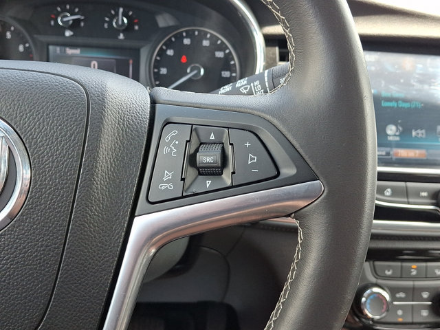 Certified 2020 Buick Encore Preferred FWD image 21