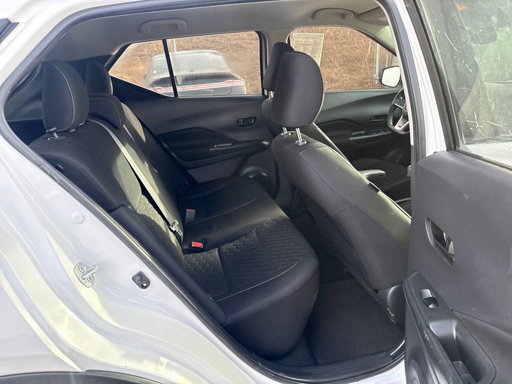 Used 2022 Nissan Kicks S w/ Interior Electronics Package image 19