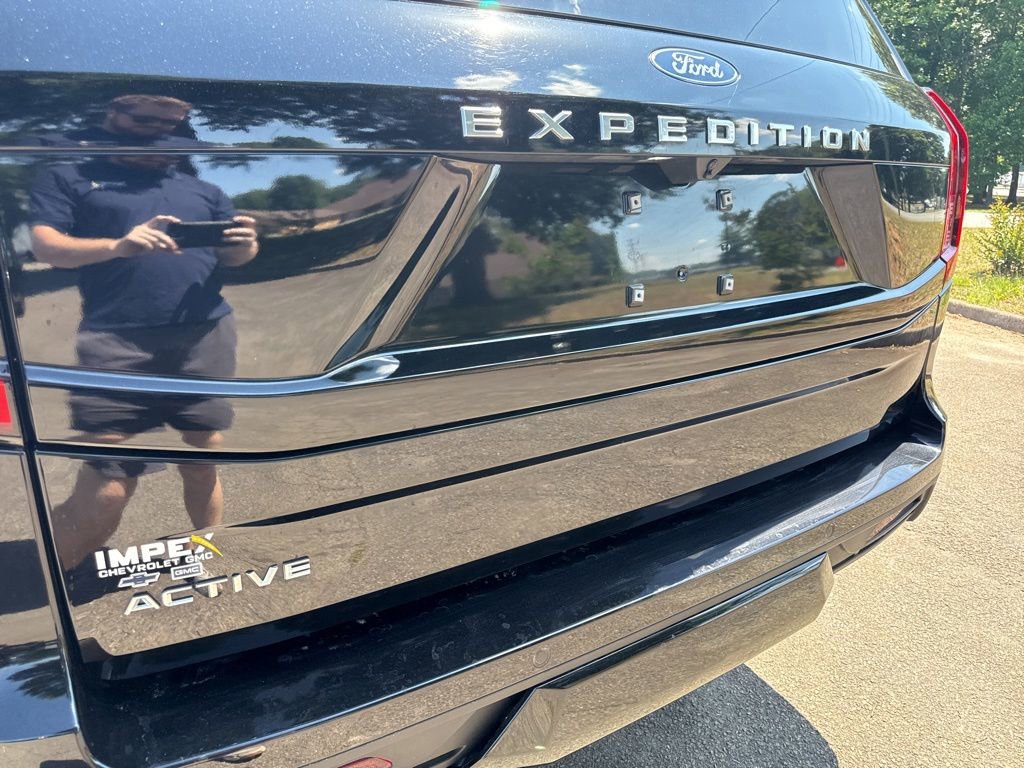 Used 2025 Ford Expedition Active AWD/4WD image 34
