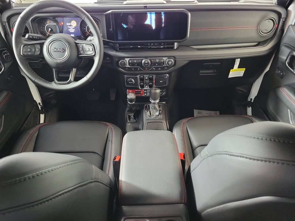 New 2027 Jeep Wrangler Unlimited Rubicon AWD/4WD image 14