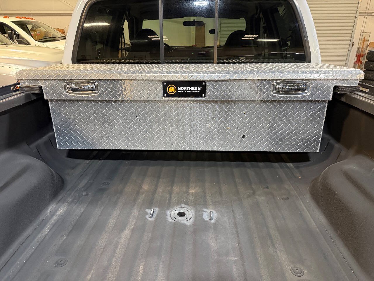 Used 2001 Ford F250 XLT AWD/4WD image 17