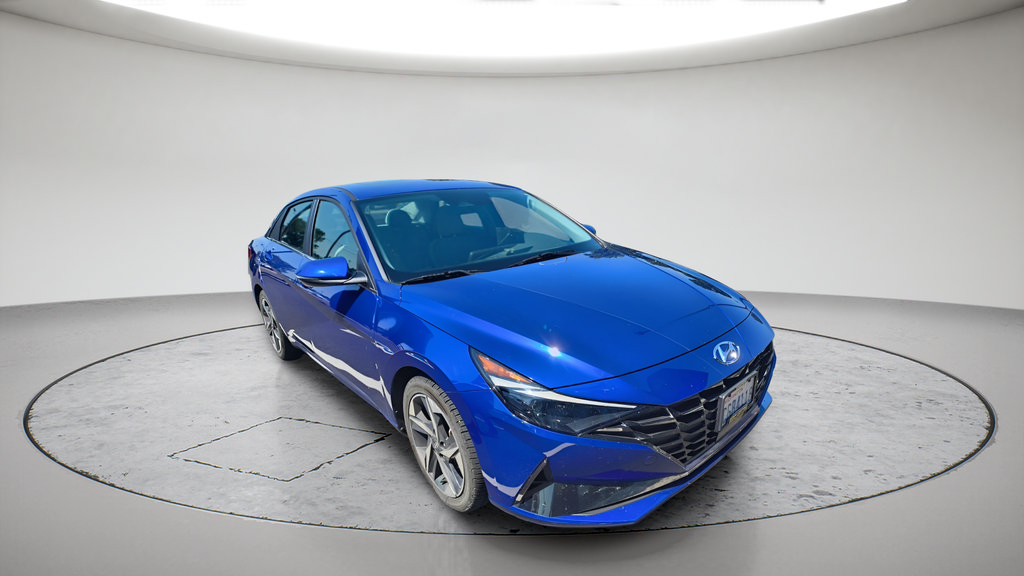 Used 2023 Hyundai Elantra Limited FWD image 3