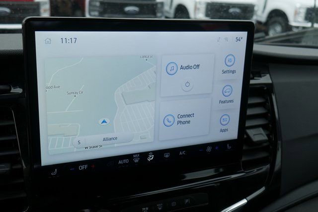 Used 2023 Ford Transit 350 XLT image 19