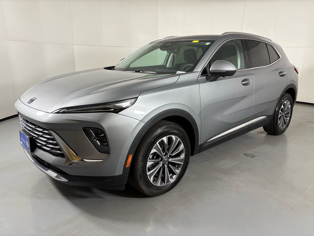 Used 2025 Buick Envision Preferred image 4