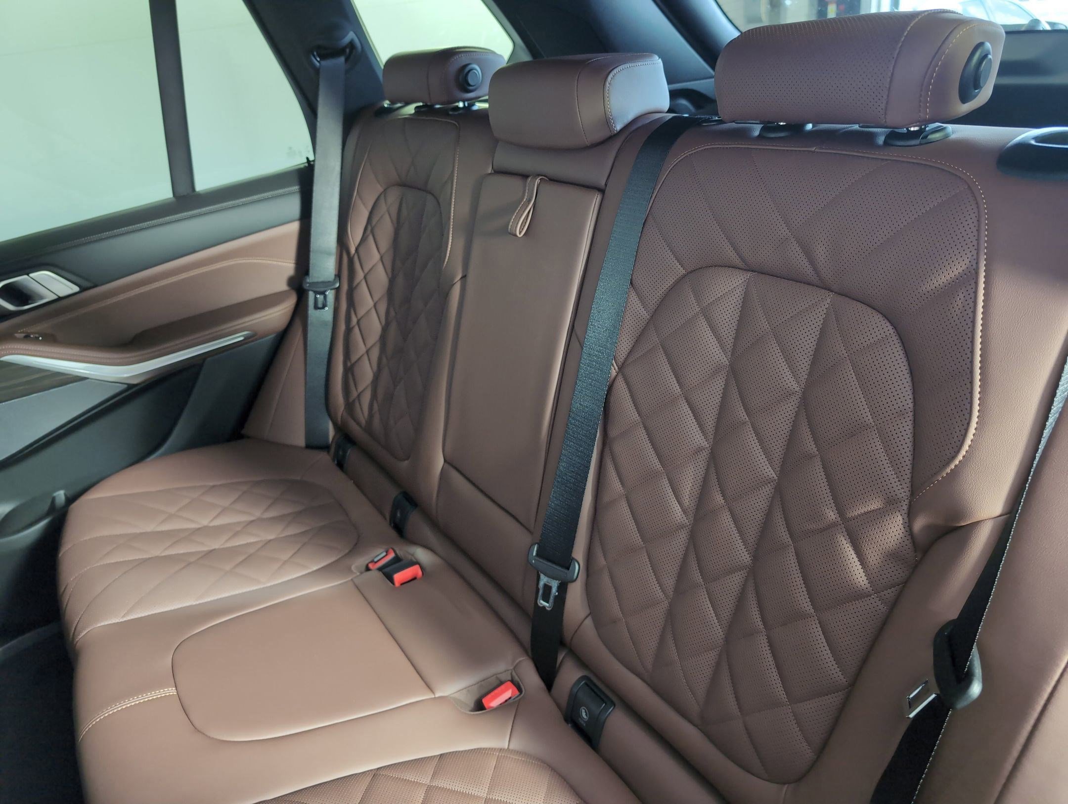 Used 2026 BMW X5 sDrive40i w/ Premium Package image 28