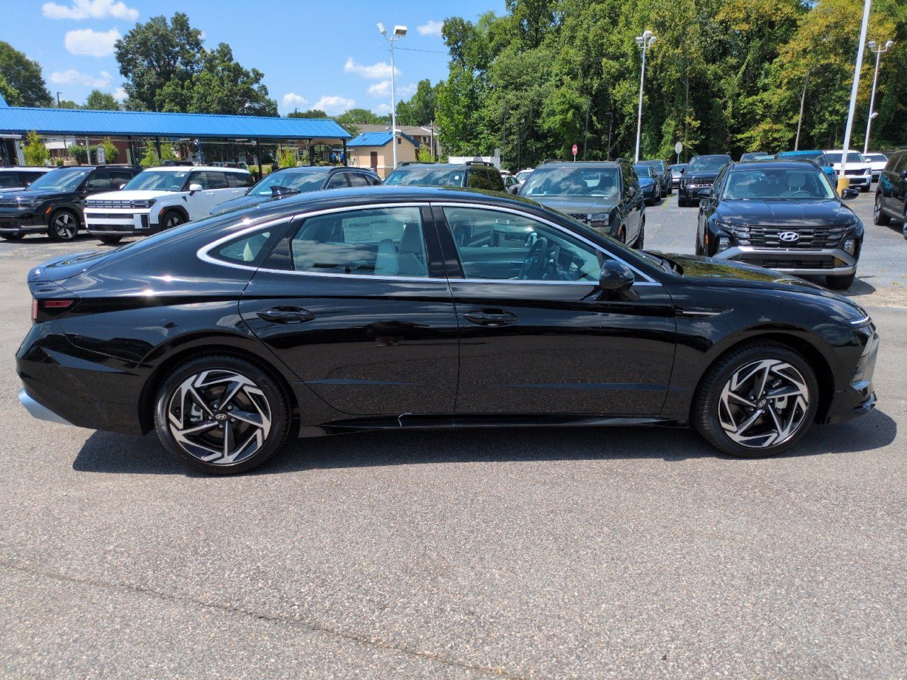 New 2026 Hyundai Sonata SEL FWD image 8