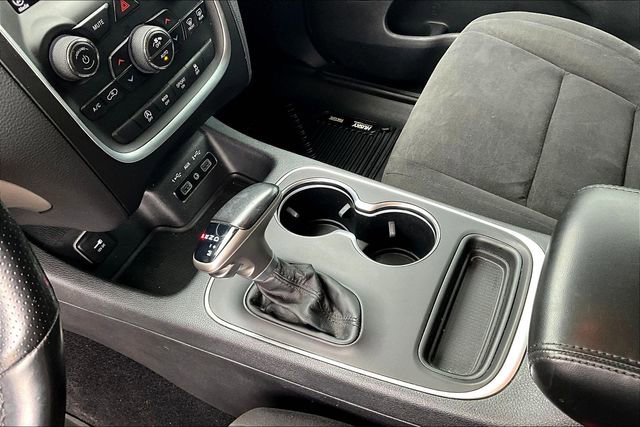 Used 2020 Dodge Durango SXT w/ 3rd Row Seating Group image 19