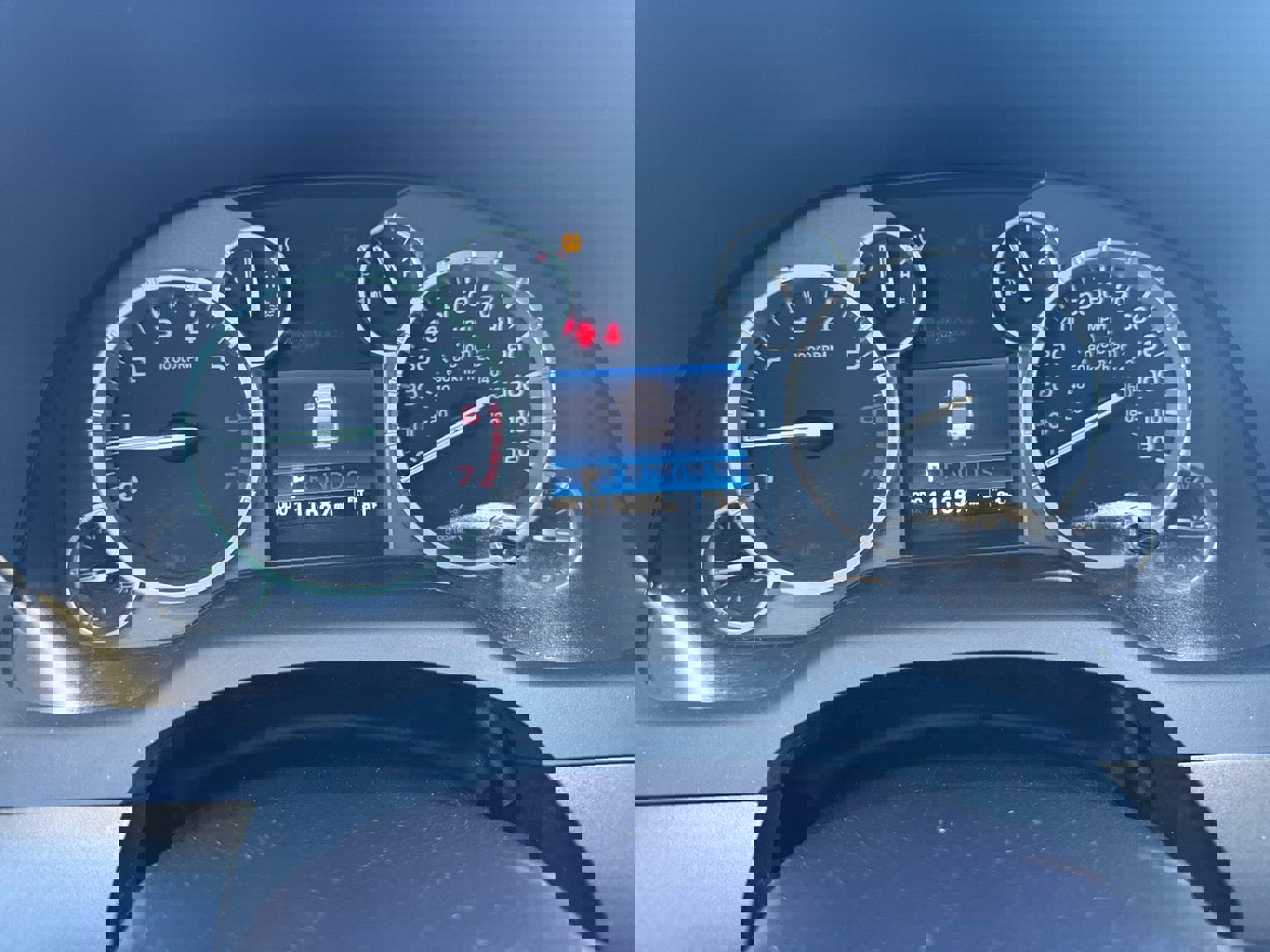 Used 2017 Toyota Tundra SR5 w/ SR5 Upgrade Package image 14