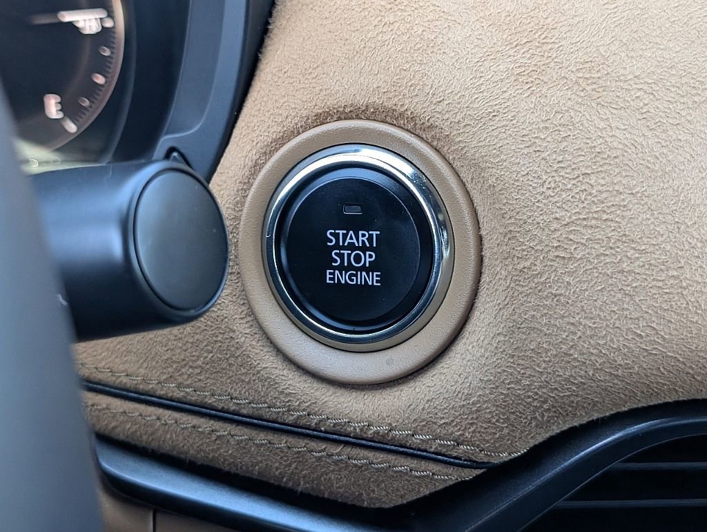 Certified 2025 MAZDA CX-70 3.3 Turbo S w/ Premium Plus image 32