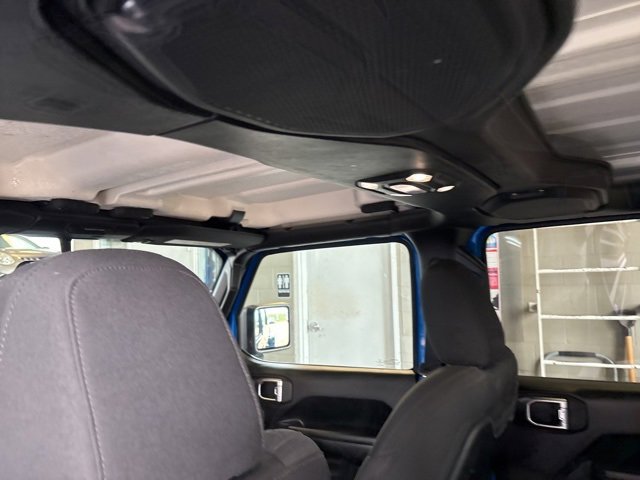 Used 2021 Jeep Wrangler Unlimited Rubicon image 15