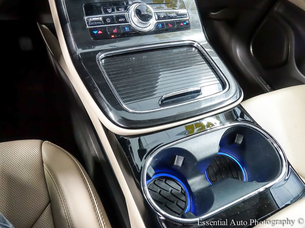 Used 2022 Lincoln Nautilus Reserve image 20