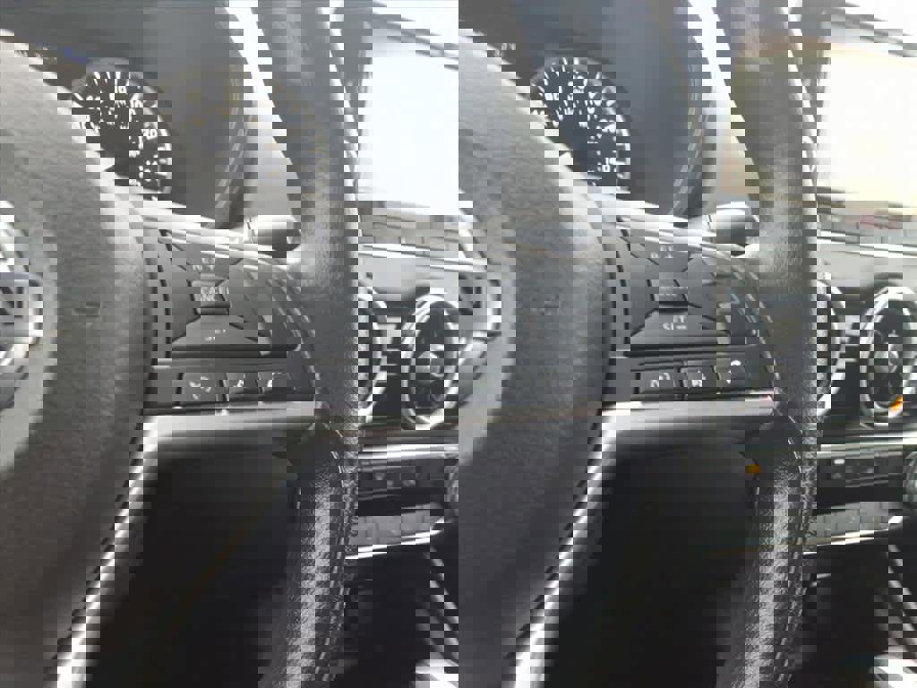 Certified 2020 Nissan Sentra S image 23